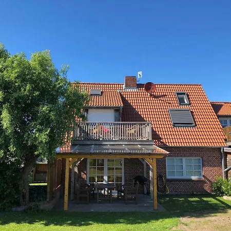 Die 5 Ferienwohnungen Der Familie Weber Fehmarn Buitenkant foto