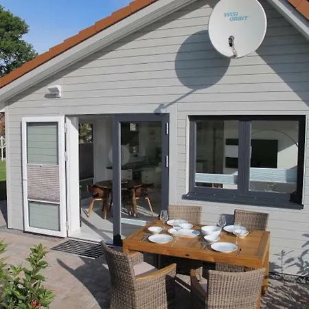 Die 5 Ferienwohnungen Der Familie Weber Fehmarn Exterior photo